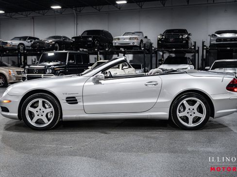 Used 2004 Mercedes-Benz SL 55 AMG image 2