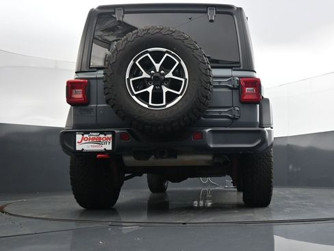Used 2024 Jeep Wrangler Unlimited Rubicon AWD/4WD image 35