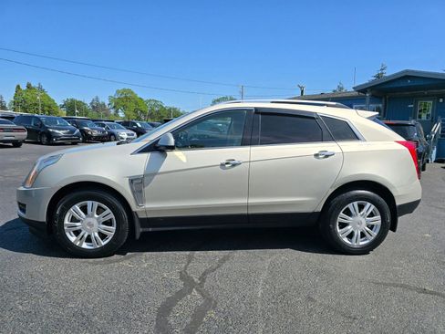Used 2014 Cadillac SRX Luxury w/ Driver Awareness Package FWD image 2
