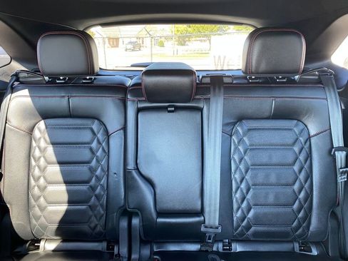 Used 2024 Ford Escape ST-Line Elite w/ Premium Technology Package image 34