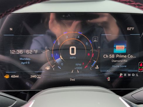 New 2026 Chevrolet Suburban RST image 25