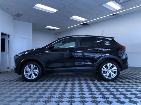 Used 2025 Buick Encore GX Preferred image 12