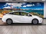 Used 2020 Toyota Prius XLE image 5