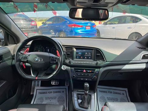 Used 2018 Hyundai Elantra Sport FWD image 27