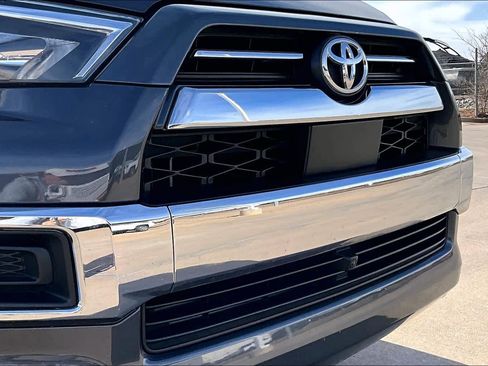 Used 2022 Toyota 4Runner Limited image 28