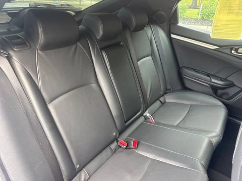 Used 2018 Honda Civic Sport Touring image 33