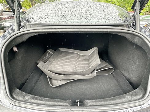 Used 2025 Tesla Model 3 Long Range RWD image 26