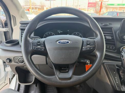 Used 2020 Ford Transit 250 Medium Roof image 17