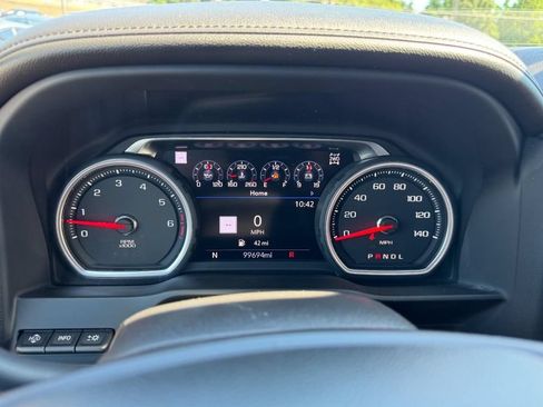 Used 2022 Chevrolet Silverado 1500 High Country w/ Technology Package AWD/4WD image 25