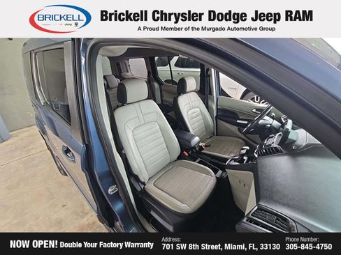 Used 2020 Ford Transit Connect Titanium FWD image 8