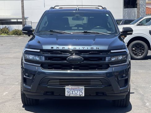 Used 2023 Ford Expedition Max Limited AWD/4WD image 2