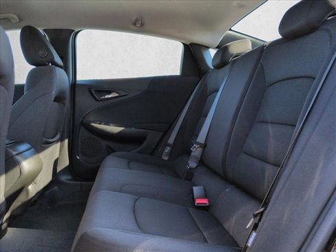 Used 2023 Chevrolet Malibu LS FWD image 17
