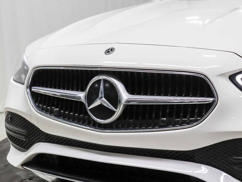 Used 2023 Mercedes-Benz C 300 Sedan image 8