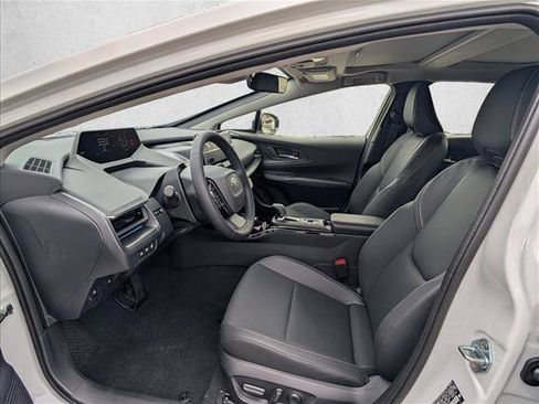New 2026 Toyota Prius Plug-In Hybrid FWD image 10