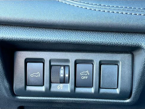 Used 2025 Subaru Outback Wilderness AWD/4WD image 10