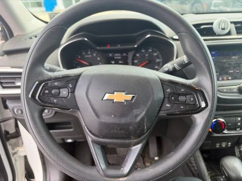 Certified 2023 Chevrolet TrailBlazer LT FWD image 15