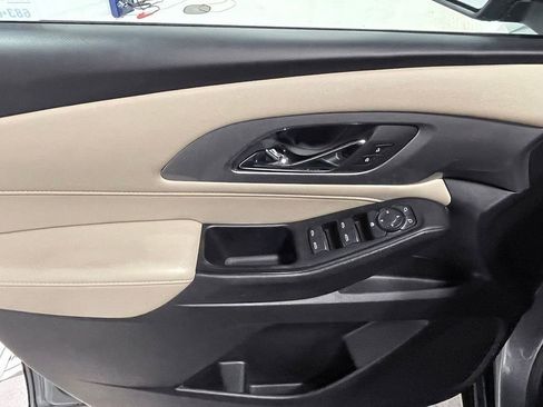 Used 2023 Chevrolet Traverse LS w/ Safety Package image 19