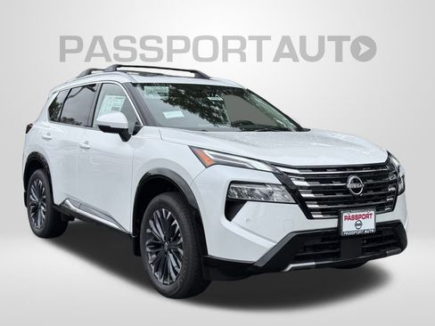 New 2026 Nissan Rogue Platinum w/ Platinum Premium Package image 3