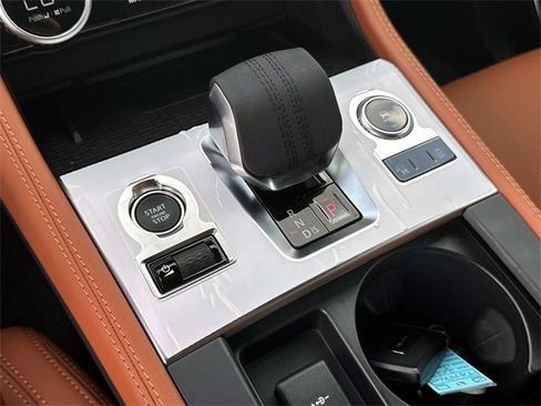 New 2026 Jaguar F-PACE R-Dynamic S image 23