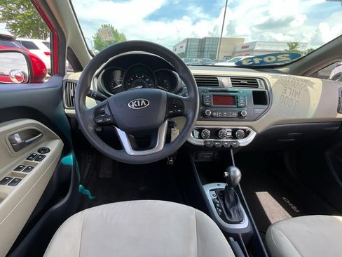 Used 2013 Kia Rio LX w/ PWR Pkg FWD image 8