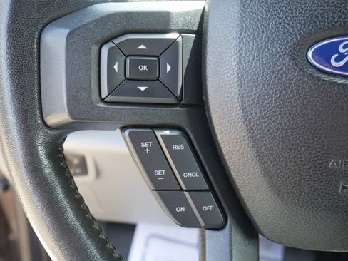 Used 2017 Ford F150 XLT w/ Equipment Group 302A Luxury AWD/4WD image 15