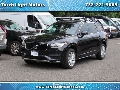 Used 2017 Volvo XC90 T6 Momentum w/ Vision Package AWD/4WD image 1