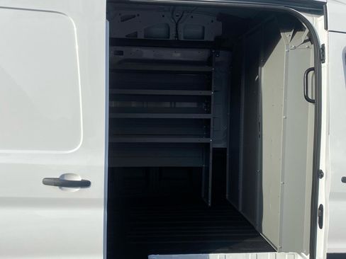 Used 2021 Ford Transit 250 148 High Roof RWD image 5