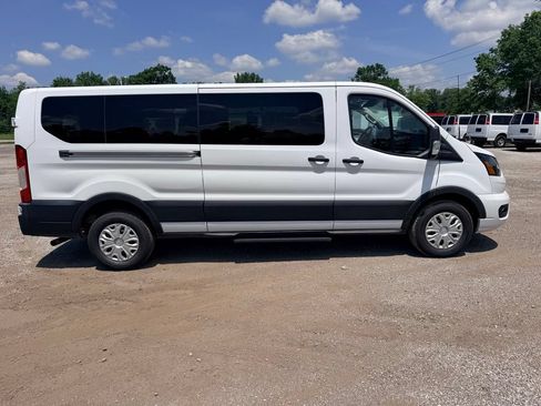 Used 2023 Ford Transit 350 XLT RWD image 8