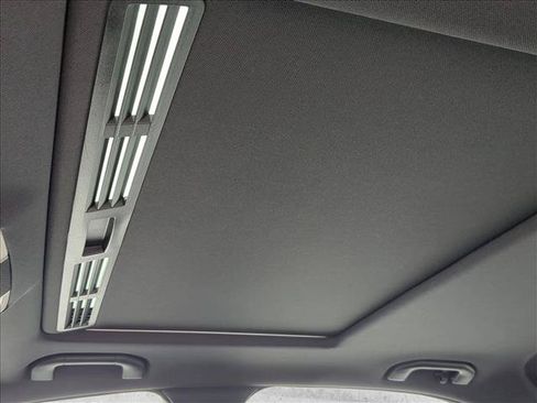 Used 2014 Mercedes-Benz C 250 Sedan image 14