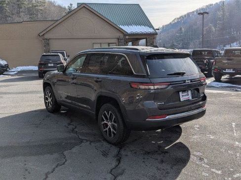 New 2025 Jeep Grand Cherokee Limited image 5