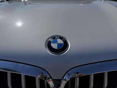 Used 2020 BMW X5 xDrive50i w/ Premium Package AWD/4WD image 13