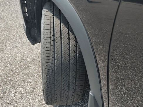 Used 2024 Honda Pilot Touring image 36