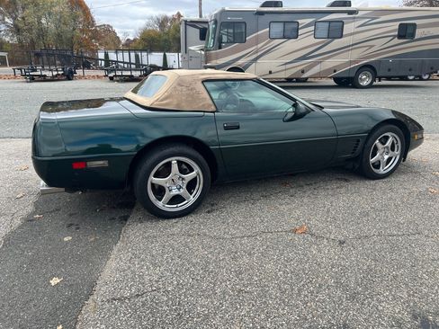 Used 1996 Chevrolet Corvette Convertible image 14