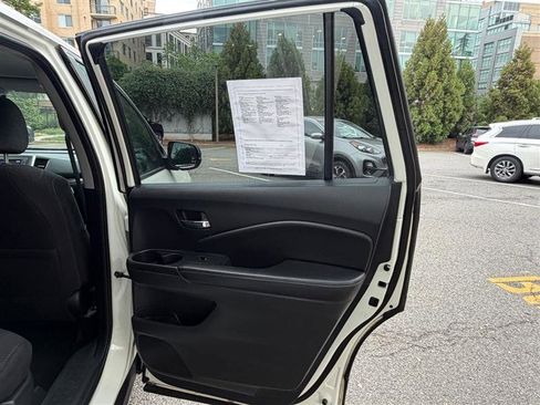 Used 2018 Honda Pilot LX image 20