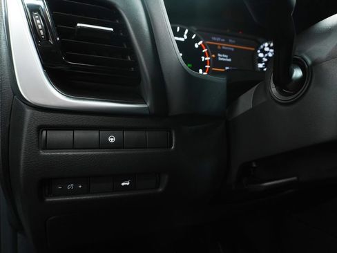 Used 2021 Nissan Rogue SV w/ Premium Package AWD/4WD image 25