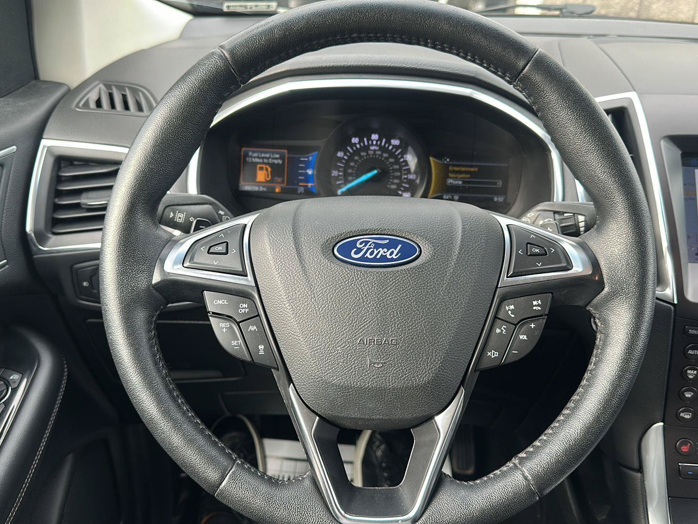 Used 2019 Ford Edge Titanium w/ Cold Weather Package AWD/4WD image 19