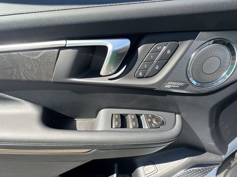 New 2026 Buick Enclave Avenir w/ Super Cruise Package AWD/4WD image 15