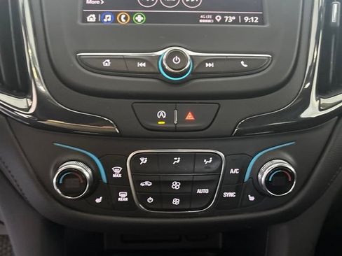 Used 2023 Chevrolet Equinox RS AWD/4WD image 7