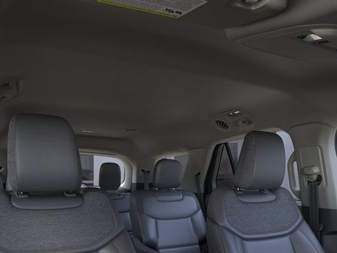 New 2026 Ford Explorer Active w/ Active Comfort Package AWD/4WD image 22