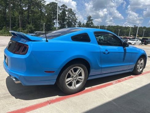 Used 2014 Ford Mustang Coupe w/ Equipment Group 102A RWD image 3
