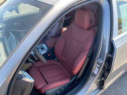 New 2026 BMW 330i xDrive Sedan w/ Convenience Package AWD/4WD image 11