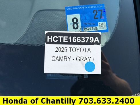 Used 2025 Toyota Camry LE w/ Convenience Package FWD image 33