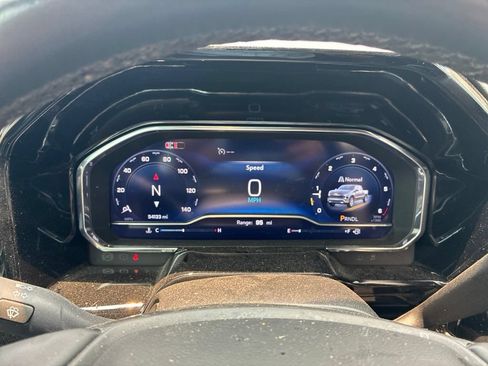 Used 2025 Chevrolet Silverado 1500 LT RWD image 18