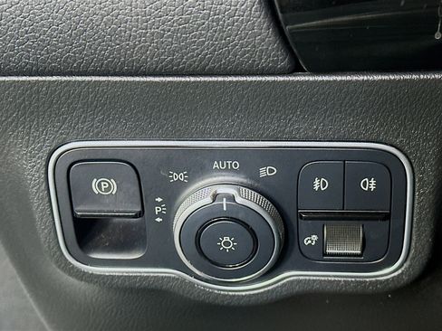 Used 2022 Mercedes-Benz GLA 250 image 16