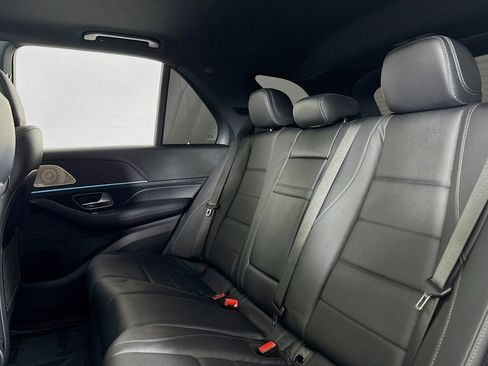 Certified 2022 Mercedes-Benz GLE 350 GLE 350 w/ Premium Package image 8