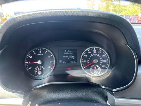 Used 2020 Kia Telluride S w/ S 8 Passenger Seating Package FWD image 29