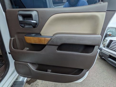 Used 2018 GMC Sierra 1500 SLT w/ SLT Premium Package image 28