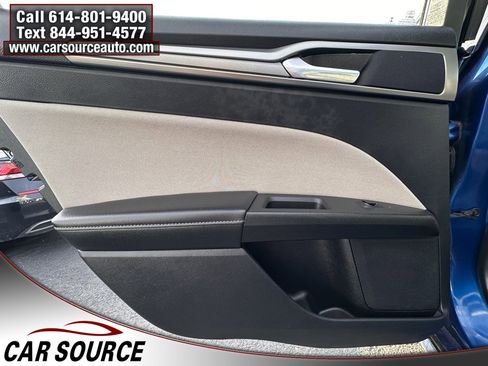 Used 2018 Ford Fusion S image 17