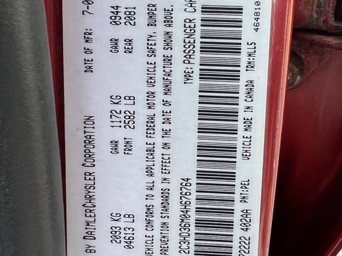 Used 2004 Chrysler Concorde LXi image 38