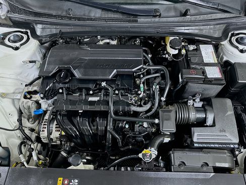 Used 2025 Kia K4 LXS image 32